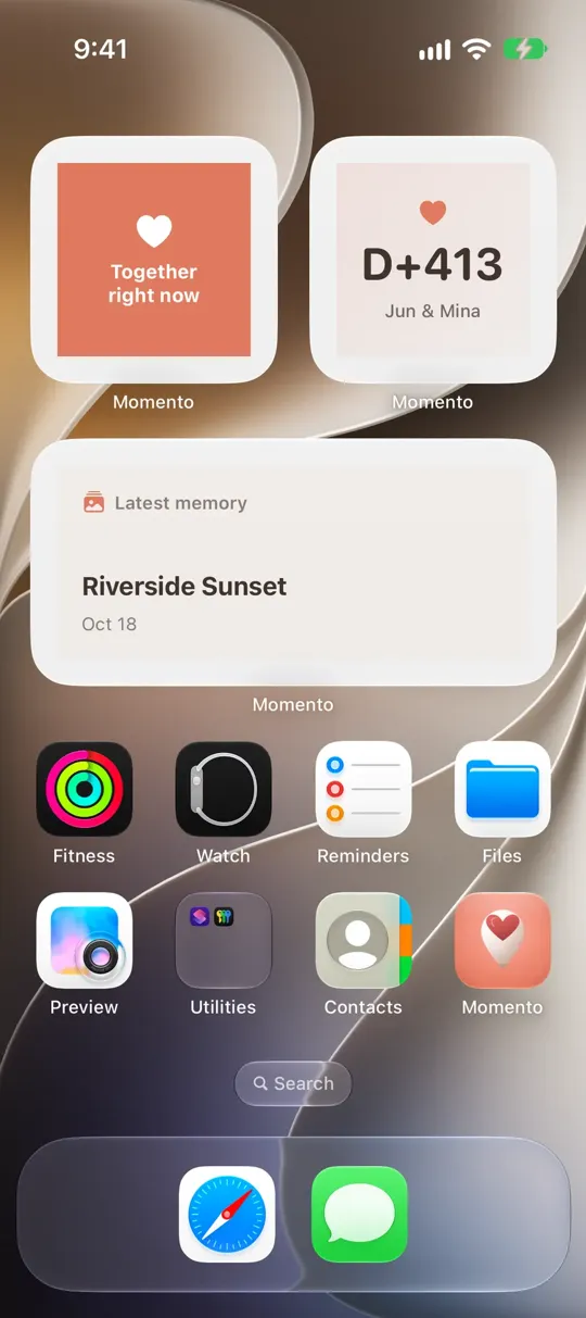Momento home-screen widgets